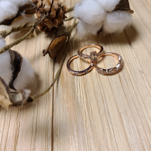 ๐๐BACK IN STOCK!๐๐3 PC Rose Gold Plated ring - Picture 9 of 12